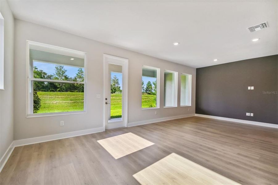 Dining & Family Room