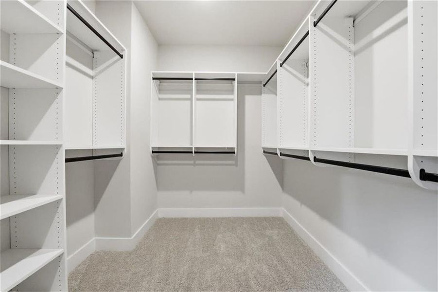Spacious, unfurnished interior of a new home in , Clarkesville (Image 38).