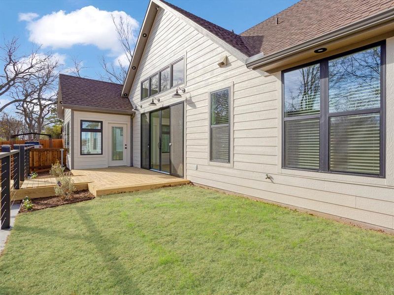 Exterior details and patio area of a home in , Bells (Image 22).