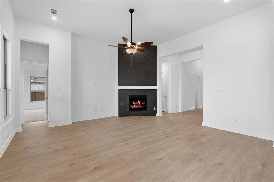 DAL_South Pointe_Gorman_2611 Brazos Dr (17)