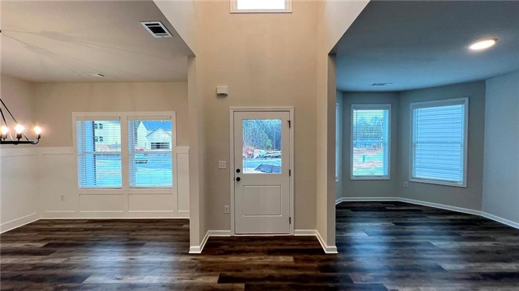 Spacious, unfurnished interior of a new home in , Braselton (Image 38).