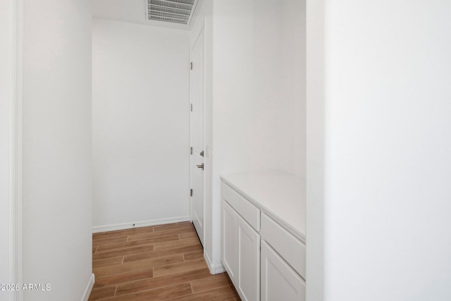 Acacia Foothill-vacant-06