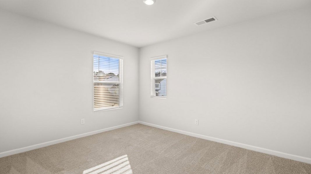 Spacious, unfurnished interior of a new home in Captain's Corner, Grovetown (Image 26).