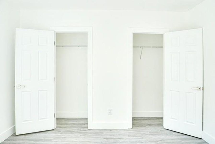 Spacious, unfurnished interior of a new home in , Atlanta (Image 29). Spacious, unfurnished interior of a new home in , Atlanta (Image 29).