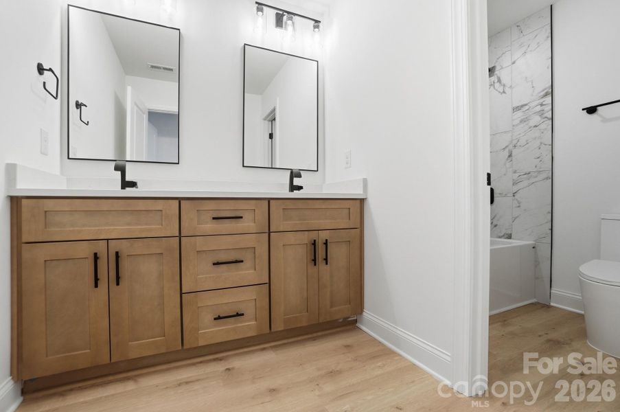 Furnished interior view inside a new home in , Cherryville (Image 7).