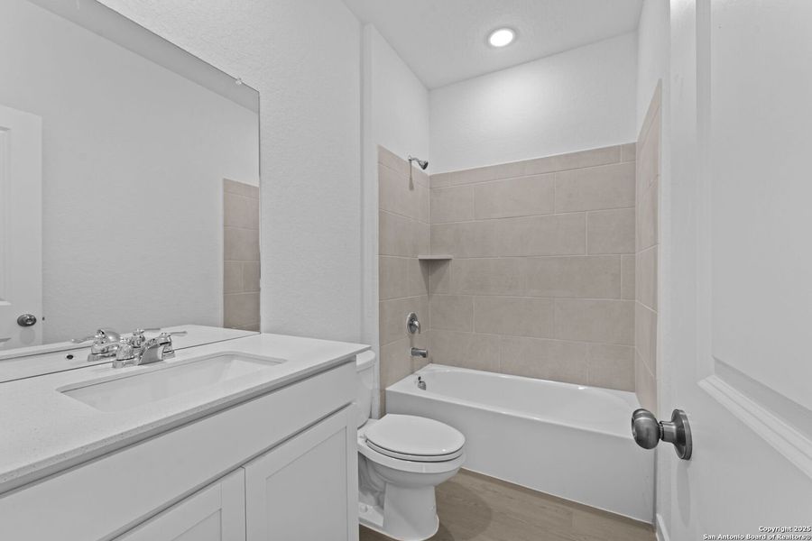 Furnished interior view inside a new home in Gatehouse: Classic Collection, New Braunfels (Image 7). Furnished interior view inside a new home in Gatehouse: Classic Collection, New Braunfels (Image 7).