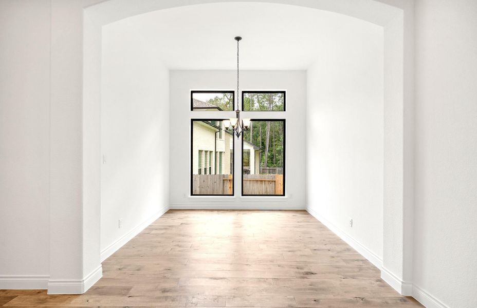 Spacious, unfurnished interior of a new home in Bridgeland 60′, Cypress (Image 17).