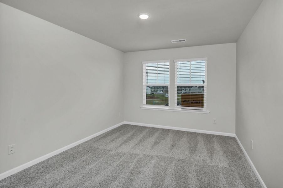 Representative unfurnished interior of a home built from the Harper by Veranda Homes in The Abbey at Trolley Run Station, Aiken (Image 23).