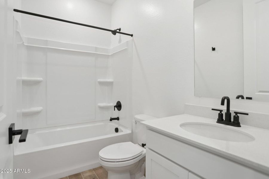 18-web-or-mls-La Senda Dr W-S0307-018