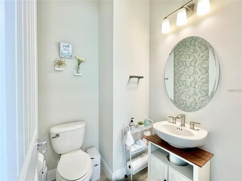 Furnished interior view inside a new home in Parkview Reserve, Orlando (Image 16).