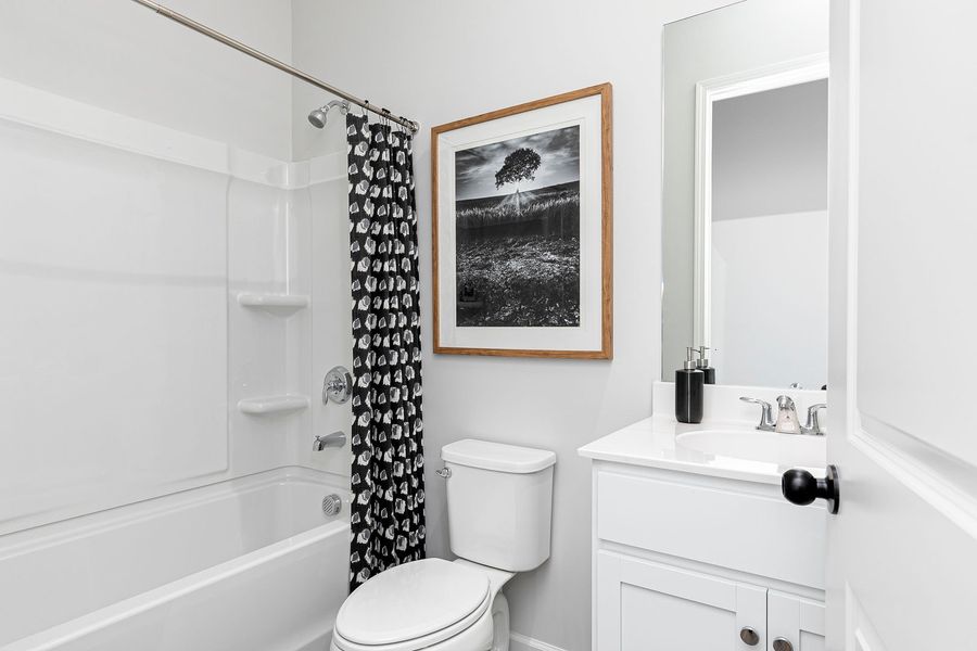 Full Bath Full Bath