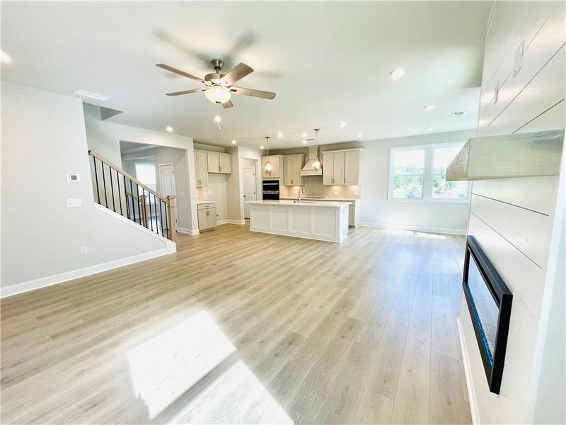 Spacious, unfurnished interior of a new home in Hopewell Reserve: Hopewell - 40' Value, Cumming (Image 23). Spacious, unfurnished interior of a new home in Hopewell Reserve: Hopewell - 40' Value, Cumming (Image 23).