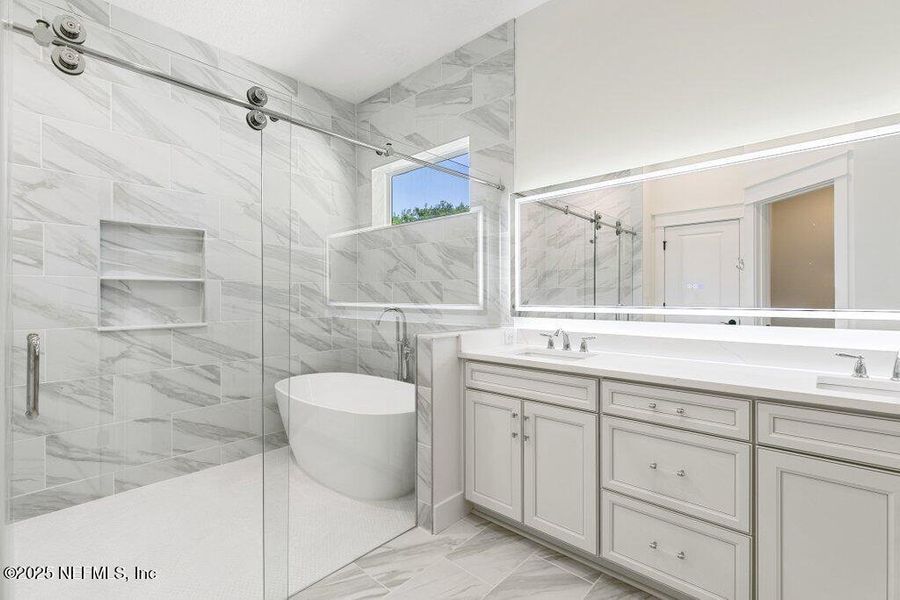 Furnished interior view inside a new home in , Jacksonville (Image 31).