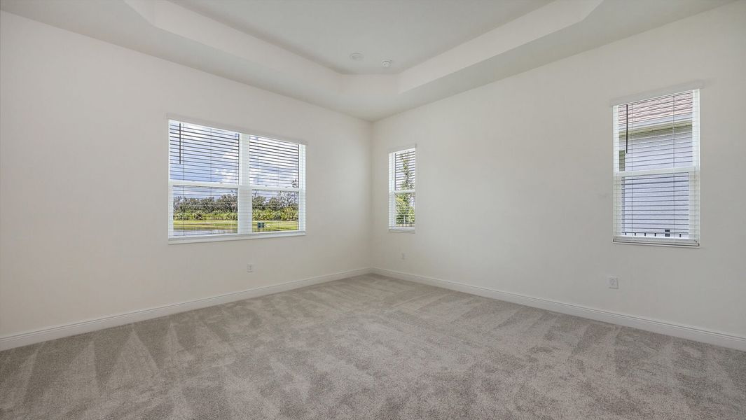 Spacious, unfurnished interior of a new home in Wildleaf at North River Ranch, Parrish (Image 34).