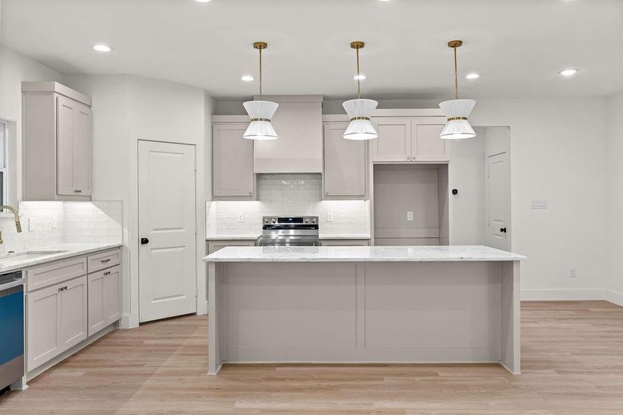 Furnished interior view inside a new home in , Greenville (Image 28).
