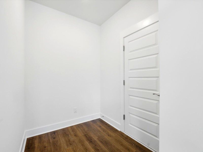 Spacious, unfurnished interior of a new home in The Coves at Lakes of Cane Bay II, Summerville (Image 20). Spacious, unfurnished interior of a new home in The Coves at Lakes of Cane Bay II, Summerville (Image 20).