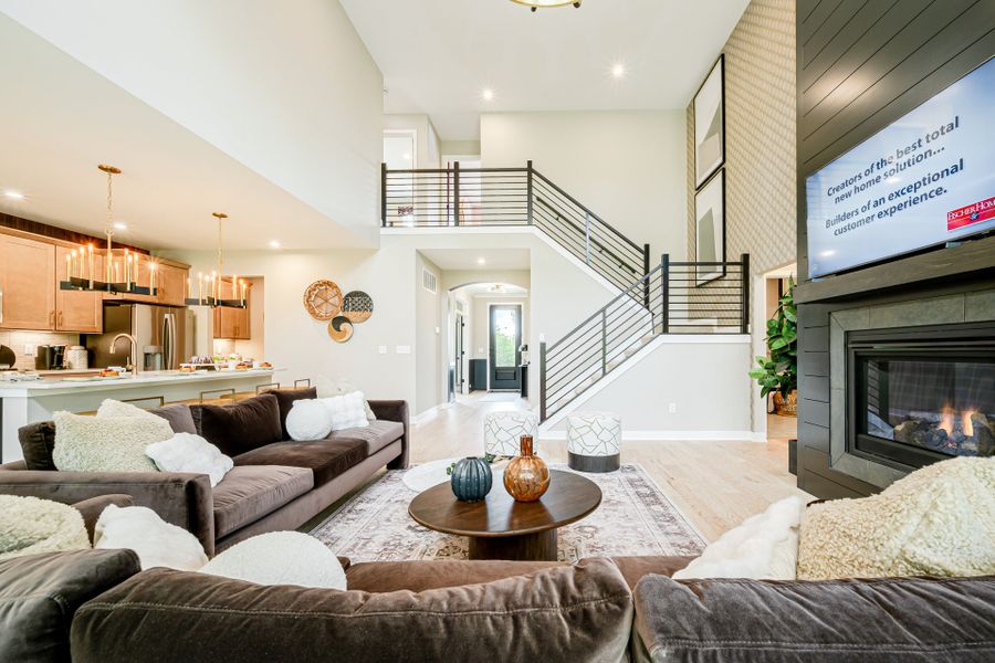 Representative furnished interior of a home built from the Finley by Fischer Homes in Twin Lakes, Hoschton (Image 11).