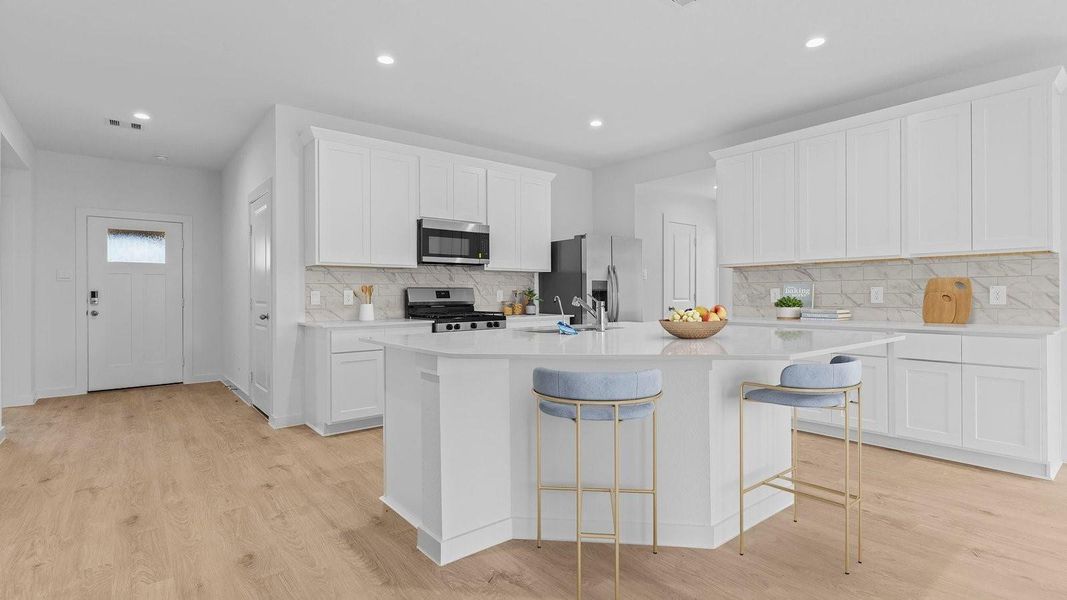 *Images and 3D tour are for illustration only and options may vary from home as built. *Images and 3D tour are for illustration only and options may vary from home as built.