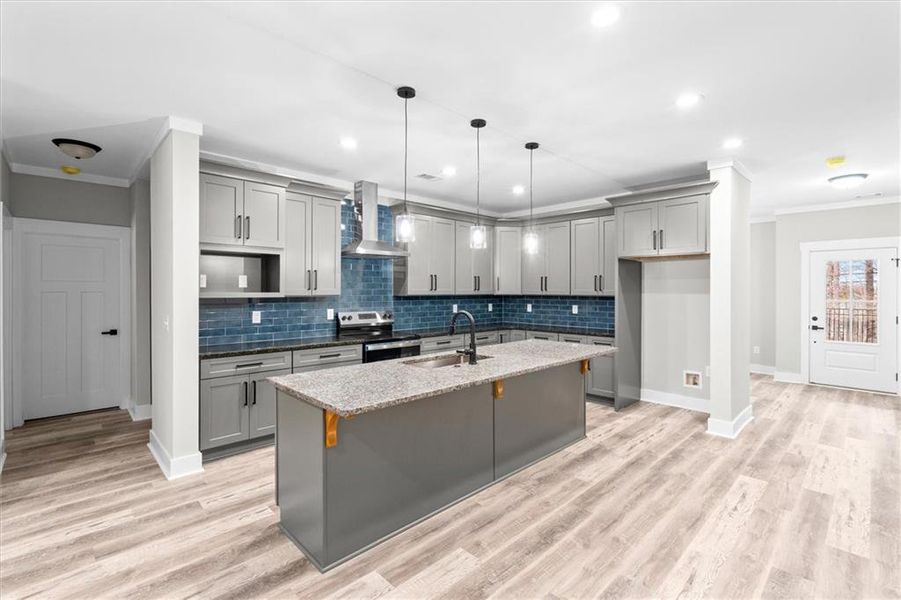 Furnished interior view inside a new home in , Villa Rica (Image 8).