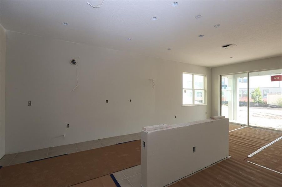 Image 43 of a home in Center Lake on the Park.