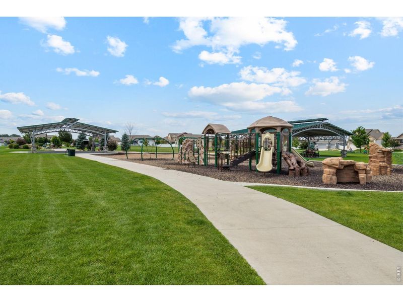 Community amenities in , Severance (Image 25).