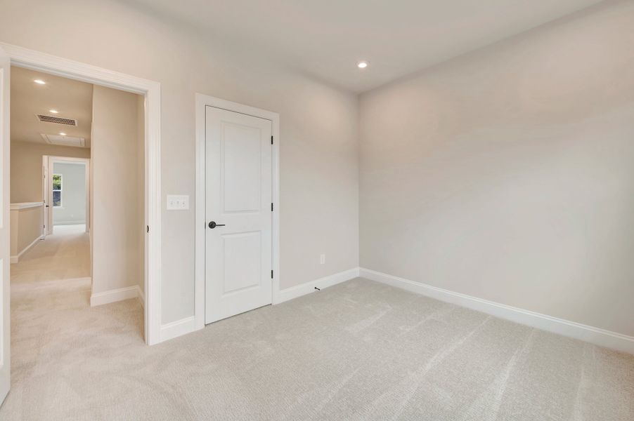 Spacious, unfurnished interior of a new home in Old Town Village, Waxhaw (Image 29).
