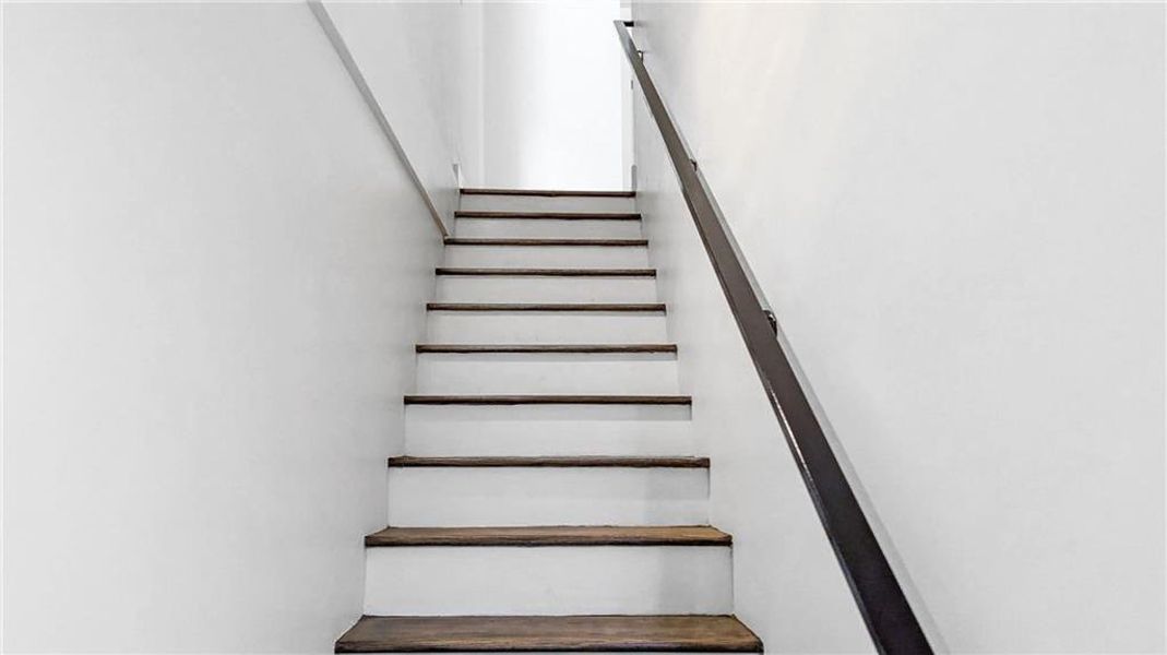 Close-up of interior finishes inside a home in , Atlanta (Image 9). Close-up of interior finishes inside a home in , Atlanta (Image 9).