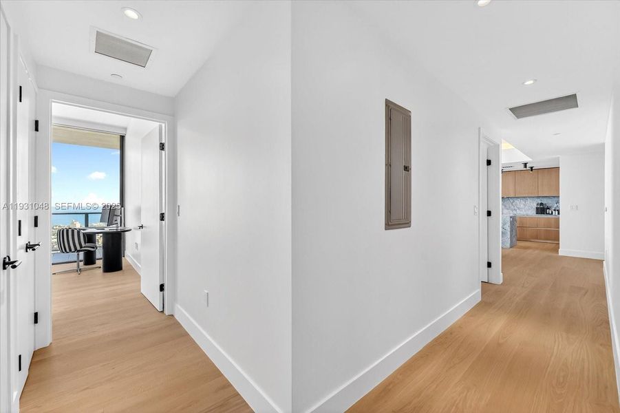 Spacious, unfurnished interior of a new home in , Miami Beach (Image 19). Spacious, unfurnished interior of a new home in , Miami Beach (Image 19).