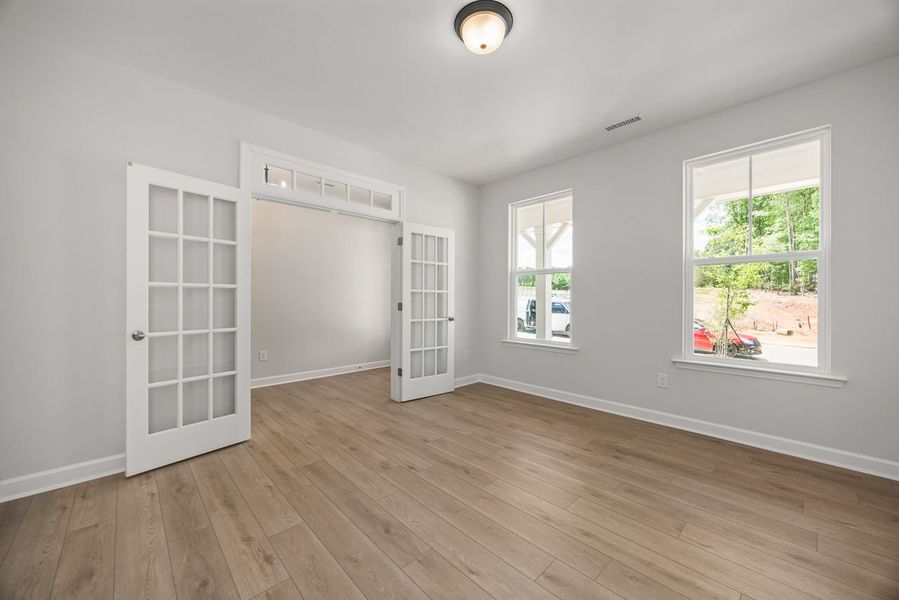 Representative unfurnished interior of a home built from the The Birch II A by Davidson Homes LLC in Montrose, Aberdeen (Image 16).