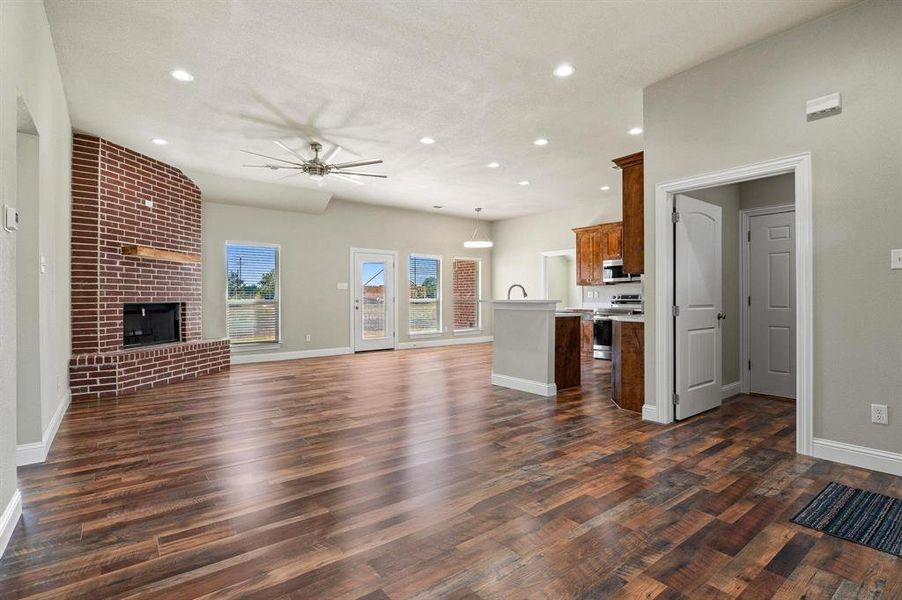 Spacious, unfurnished interior of a new home in , Ector (Image 30).