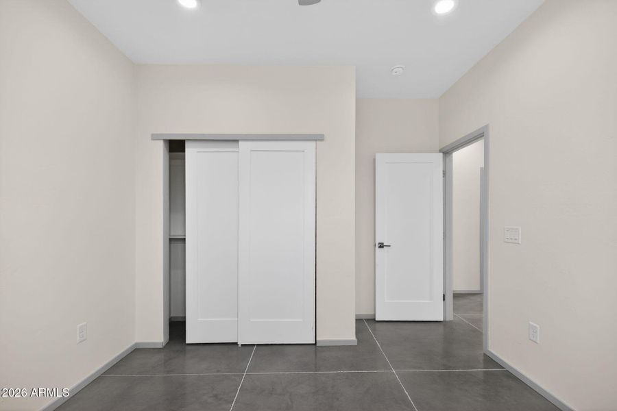 21_101_Habana_Ct_Rio_Rico_AZ_85648-Bedro