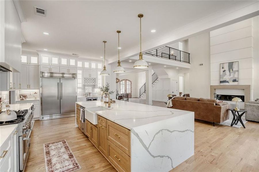 Furnished interior view inside a new home in , Grayson (Image 15).
