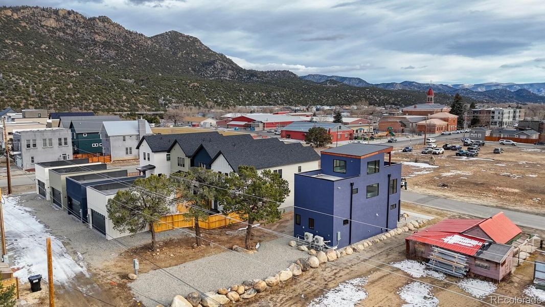 Image 34 of a home in .