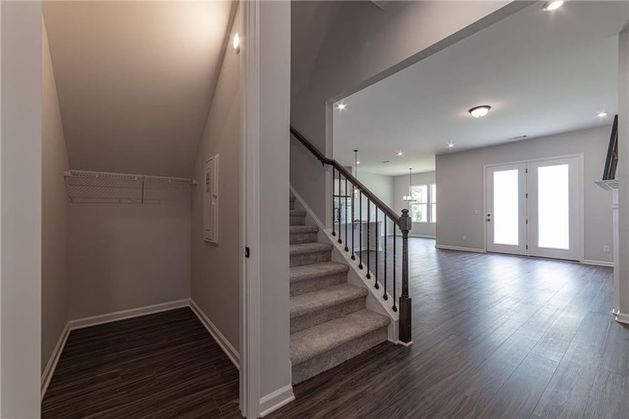 Spacious, unfurnished interior of a new home in Enclave at Edgewater, Canton (Image 20).