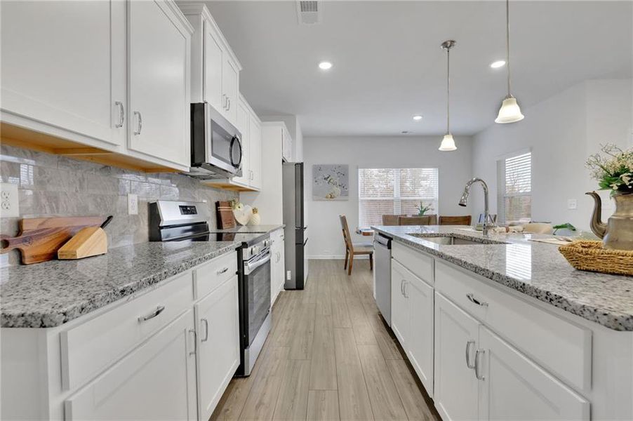 Furnished interior view inside a new home in , Cartersville (Image 7).