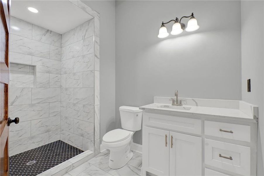 Furnished interior view inside a new home in , Rockmart (Image 7).