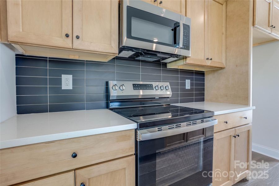 Furnished interior view inside a new home in , Kings Mountain (Image 6).