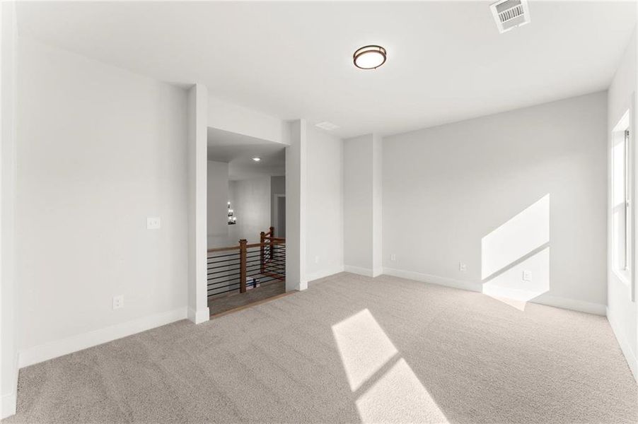 Spacious, unfurnished interior of a new home in , Jefferson (Image 42).