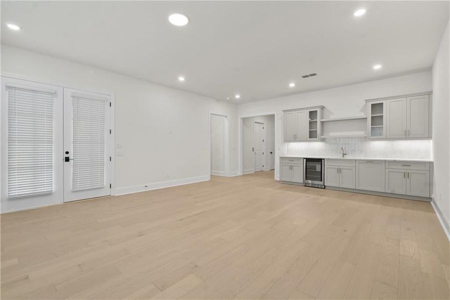 Incredable Terrace with 10ft ceilings! Plenty of room to entertain in this space with personal wet bar. Not actual home