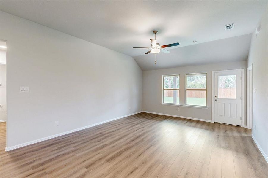 Spacious, unfurnished interior of a new home in Kings Way, Denton (Image 25).