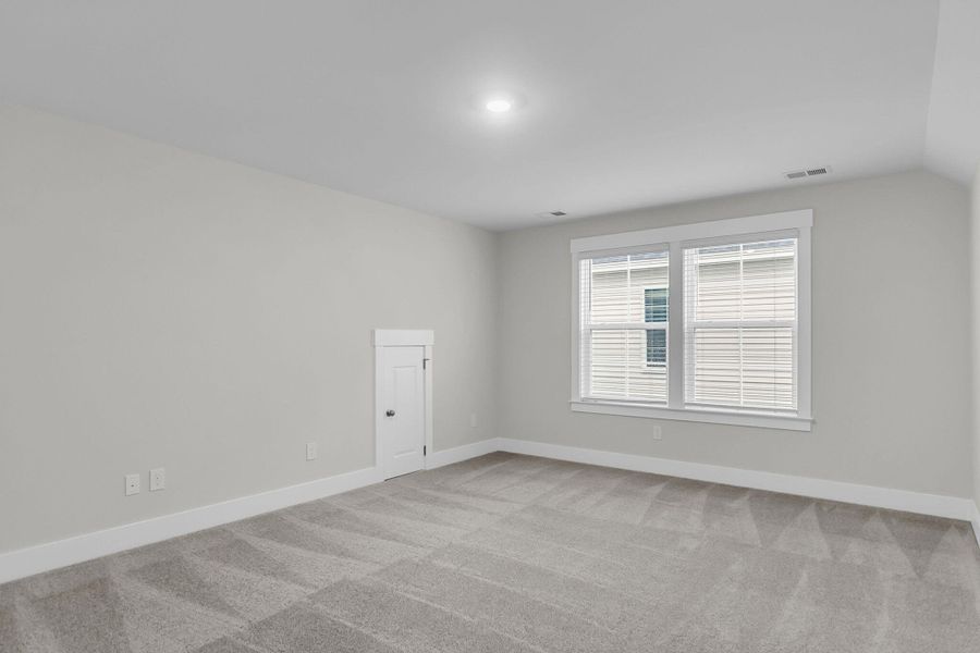 Spacious, unfurnished interior of a new home in Lochton, Summerville (Image 22). Spacious, unfurnished interior of a new home in Lochton, Summerville (Image 22).