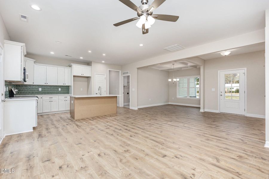 007_cj4a3782-edit_490