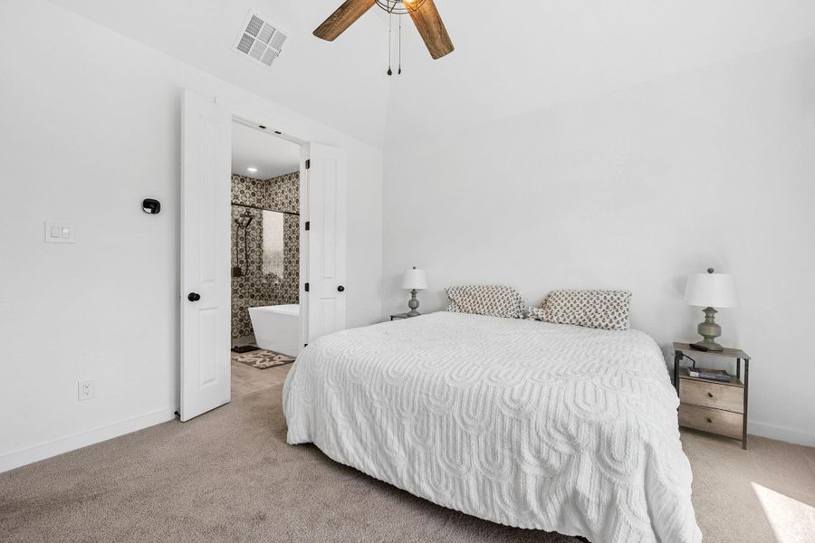 Furnished interior view inside a new home in Riceland: 50ft. lots, Mont Belvieu (Image 13). Furnished interior view inside a new home in Riceland: 50ft. lots, Mont Belvieu (Image 13).