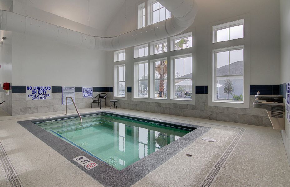 Community amenities in , Summerville (Image 74).