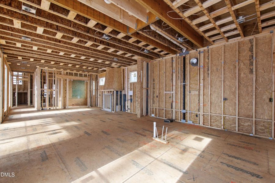 1500 Scales St Kitchen & Family Room