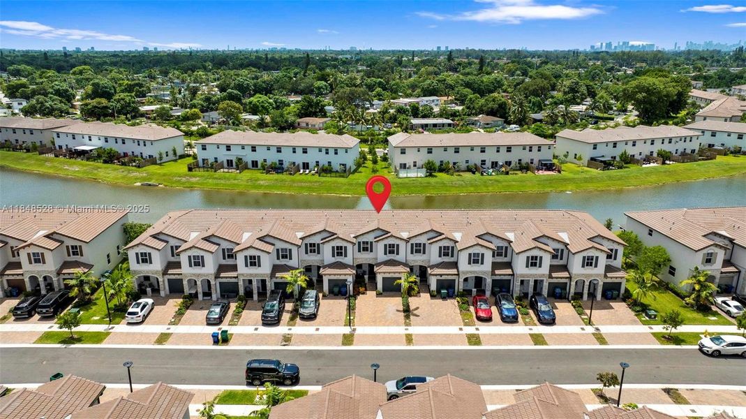 Image 28 of a home in .