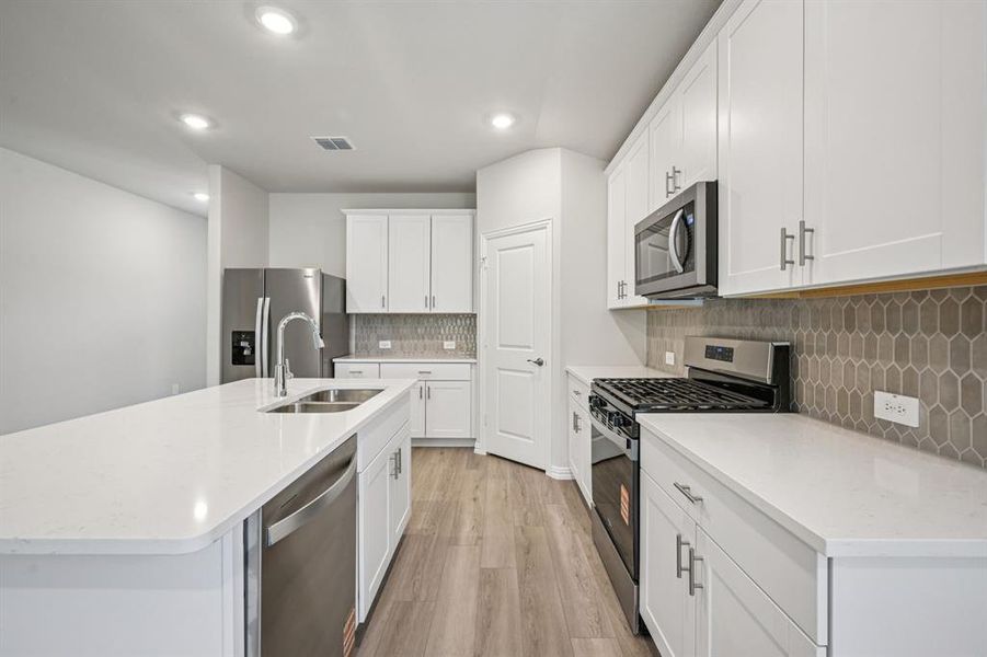 Furnished interior view inside a new home in Westmoor, Sherman (Image 15).