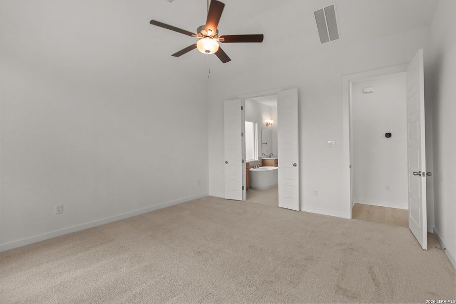 Spacious, unfurnished interior of a new home in Megan's Landing, Castroville (Image 25).