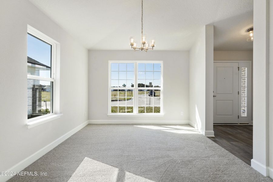 Spacious, unfurnished interior of a new home in Summerglen, Jacksonville (Image 13).