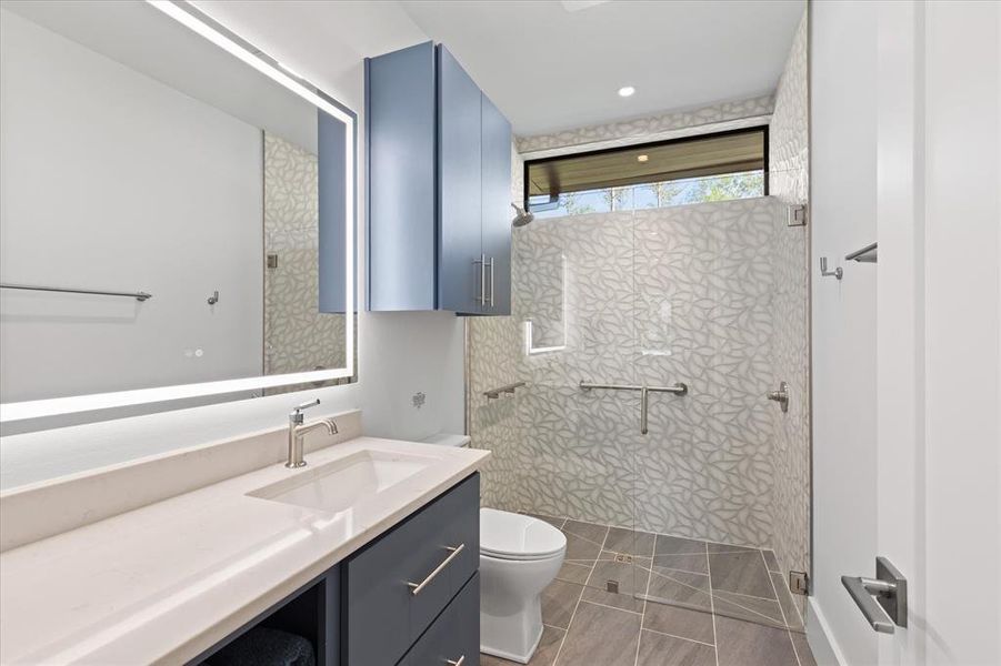 Furnished interior view inside a new home in , Pittsburg (Image 17).